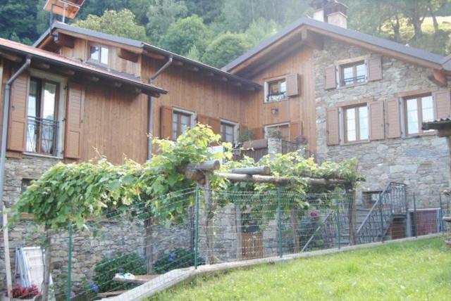 Agriturismo Piccolo Paradiso Pianello Del Lario Exterior foto