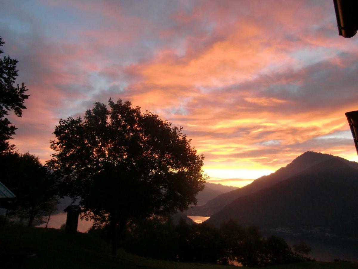 Agriturismo Piccolo Paradiso Pianello Del Lario Exterior foto